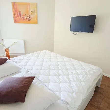 Residenz Am Yachthafen 14 아파트 그로미츠